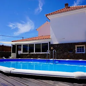 casa-natura-ainhoa-la-oliva.hotelsfuerteventura.org/